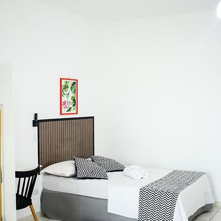 Loft05 Completo Ar Internet Garagem Prox Aparecida E Industrias Apartment Pindamonhangaba Ngoại thất bức ảnh