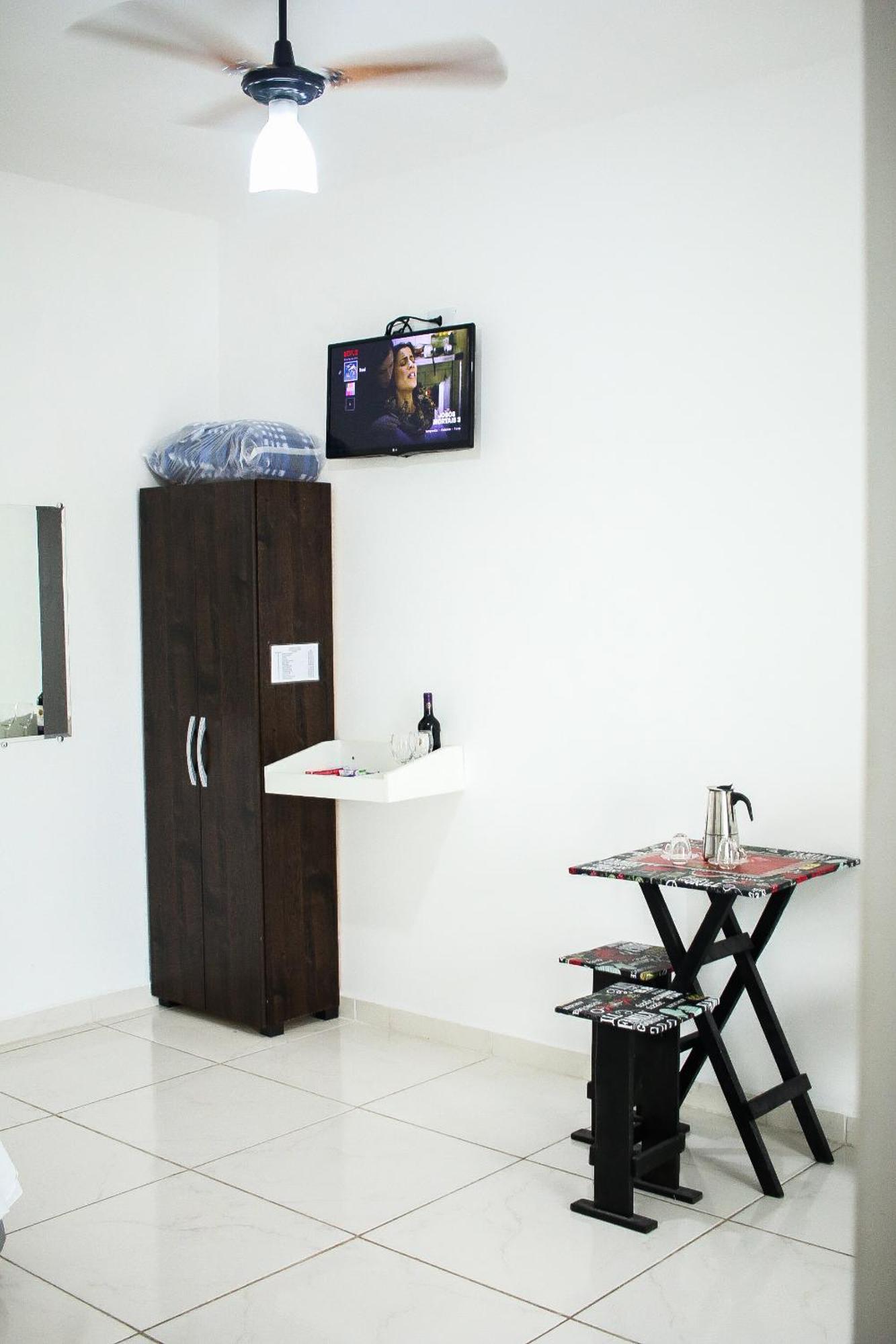 Loft05 Completo Ar Internet Garagem Prox Aparecida E Industrias Apartment Pindamonhangaba Ngoại thất bức ảnh